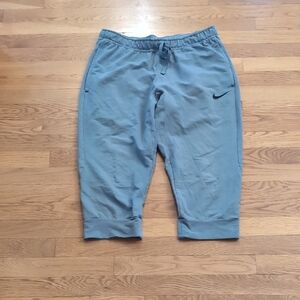 Nike Gray Men's Capris